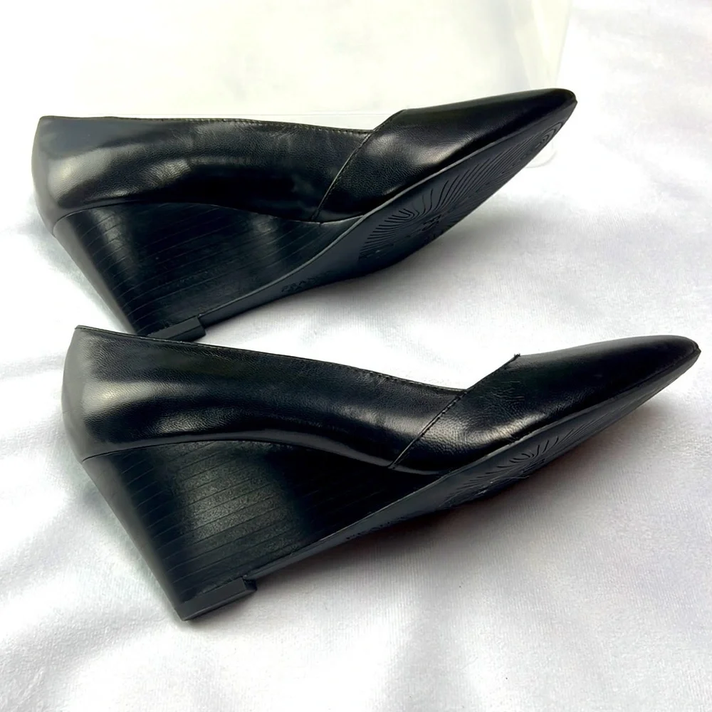 Franco Sarto black shoes size 7M